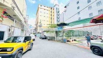 NHỈNH 13 TỈ ,PHỔ QUANG - ĐẲNG CẤP VIP SÂN BAY - 3 TẦNG KIÊN CỐ GẦN MẶT