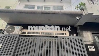 Chính chủ cần bán gấp căn nhà trung tâm Q3. Giá rẻ.