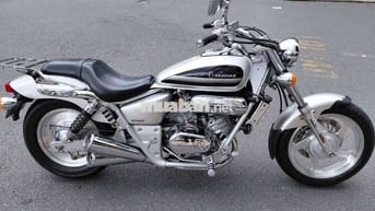 Honda Magna 250