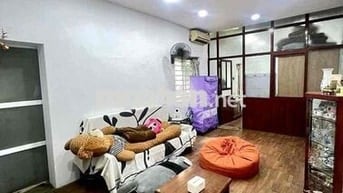 Tập thể Lò Đúc, tầng 2, DTSD 60 m2, căn góc, đẹp thoáng sáng 3.3 tỷ
