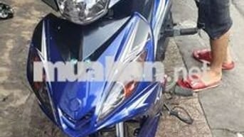 Ex 135 xuống áo 2010 zin