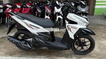 Honda Click thái 2015 trắng đen ( hỗ trợ góp )
