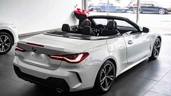 BMW 430i Convertible M Sport Model 2024 mui trần