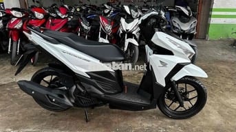 Honda Vario 150 trắng đen 2017 ( hỗ trợ góp )