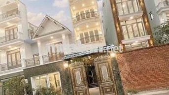 ✅Cho Thuê Nguyên Căn 4 Lầu, 7PN, 5WC, Đường Tăng Bạt Hổ, P11, B,Thạnh
