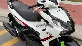 Airblade 125 2Val đk2022 1chủ ít đi zin100% mới99%