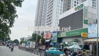 Nhà mặt tiền Hoà Bình , 4,2m x 17m , 1 lầu . Tân Phú