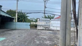 cho thuê 1600mv MT Bùi Công Trừng HM - Giá: 65tr/th
