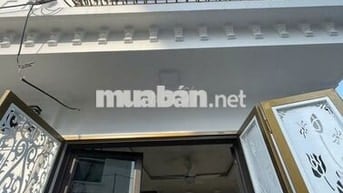 Bán Nhà đẹp 4TX33m2 ôtô đỗ cửa gần chợ, trường, điểm bus. Gía 2ty75