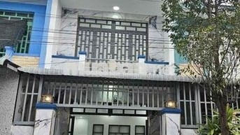 KẸT TIỀN CẦN BÁN GẤP NHÀ MẶT ĐƯỜNG