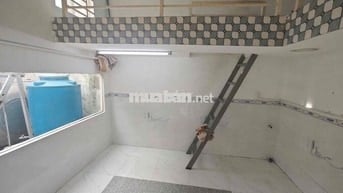 Duplex giá siêu rẻ nằm gần cầu chánh hưng thuận tiện qua trung tâm