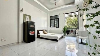 CHO THUÊ CĂN STUDIO 35m2 BAN CÔNG RỘNG THOÁNG NGAY NGÃ TƯ PHÚ NHUẬN