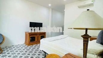 NHÀ CHO THUÊ:
BIỆT THỰ SÂN VƯỜN MỚI 100%
-FULL NỘI THẤT CAO CẤP