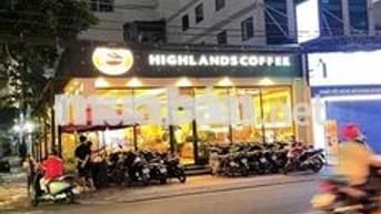LÔ GÓC 2 MẶT TIỀN ĐƯỜNG NGUYỄN XÍ 115M2 ĐANG CHO HIGHLANDS COFFEE THUÊ