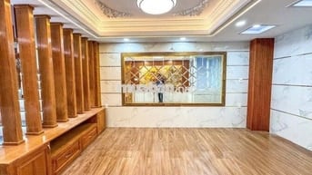🏡 Nhà 5 Tầng Lê Văn Quới, Hxh 8M Thông, Gần Chợ, Ở Ngay, 8.7 Tỷ