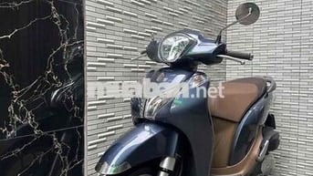 Nhà dư dùng bán xe SH mode Xanh ít đi nguyên zin