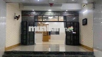 Cho thuê mặt bằng gần ngay đèn đỏ trung tâm Phường Phú Lợi ,Tp HCM