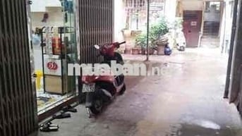 NHÀ 2 TẦNG - TT THANH XUÂN - GIÁ 1,4 TỶ - VỀ Ở NGAY