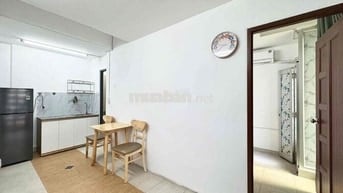 Cho Thuê 1PN 35m2 Full NT Thang Máy Hầm Xe 4ng4xe Gần ĐH Bách Khoa Q10