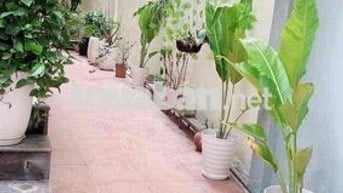 cho thuê nhà vườn 4 tầng gồm 4 phòng ngủ khép kín tại Từ Hoa