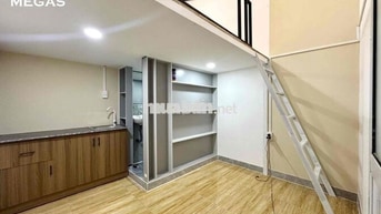 CHO THUÊ PHÒNG - SẴN MÁY LẠNH - NGAY CÔNG VIÊN LÀNG HOA