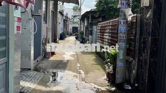 BÁN NHÀ HẺM XE HƠi TRẦN THỊ HÈ , NGANG 4x18M