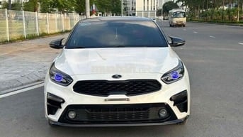 Kia Cerato 2019 2.0 AT Premium - 60000 km
