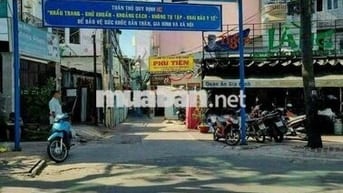 Cần cho thuê nhà nguyên căn Q4
