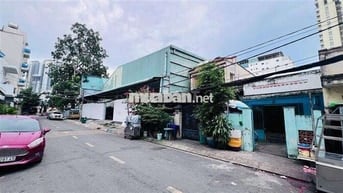 Bán gấp nhà cấp bốn 100m2, 13 tỷ, đường 9m,Đường Nguyễn Thị Thập Quân7