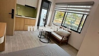 Đập hộp CCMN 30M2 full nội thất thoáng máy giặt riêng tại Ngõ Quỳnh
