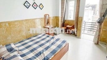TRỐNG SẴN CĂN HỘ BAN CÔNG NỘI THẤT