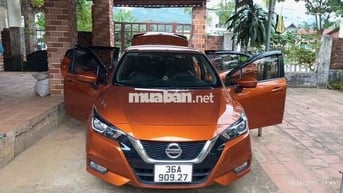 Nissan Almera Turbo 2023 màu cam số tự động