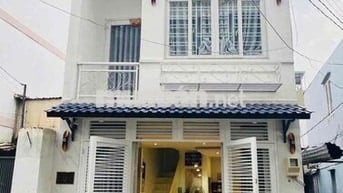Thanh lý nhà nhỏ gần chợ Vĩnh Lộc B cho cặp vợ chồng trẻ