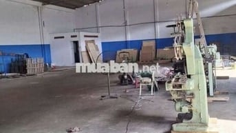 GIÁ RẺ, KHO XƯỞNG 672M² GIÁ CHỈ 43TR/T, Đ LÊ TRỌNG TẤN