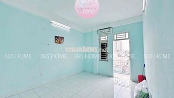 PHÒNG BAN CÔNG 30m2 - TÂN QUY GẦN LOTTE Q7