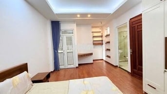 NHÀ CẠNH MẶT PHỐ - NGÕ THÔNG - THOÁNG SÁNG - 3 BƯỚC RA MẶT ĐƯỜNG