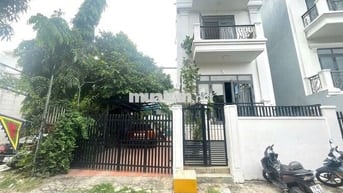 CHO THUÊ NHÀ 3 TẦNG FULL NỘI THẤT NAM NHA TRANG GIÁ 27 TRIỆU/ THÁNG