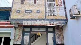 Nhà 4 Phòng Ngủ Dưới 2 tỷ 4 bờ kè hưng lợi