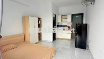 CHO THUÊ CHDV FULL NỘI THẤT GẦN DH NGUYỄN TẤT THÀNH, DH VĂN LANG