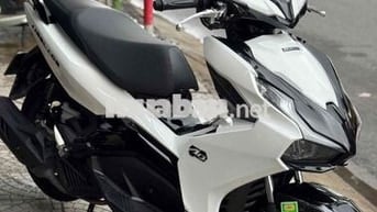 air blade trăng đen ( hỗ trợ góp 0đ)
