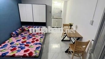 DƯỚI 4 TRIỆU - STUDIO NGAY VÒNG XOAY LĂNG CHA CẢ - THANG MÁY