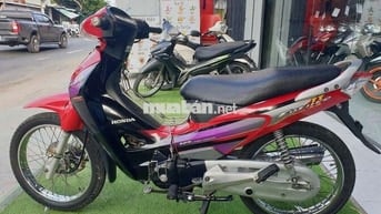 FUTURE 2 MÁY ZIN ẤM DÀN ÁO ZIN ĐẸP