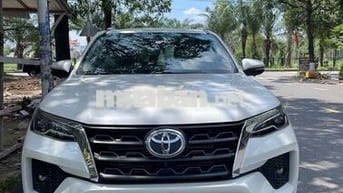 Fortuner cuối 2020, 53 ngàn km, sơn zin 95%