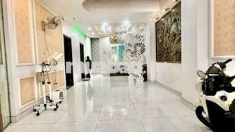 NHÀ BIỆT THỰ 10P, 11WC - LÀM CHDV - SẴN NỘI THẤT - SẠCH SẼ