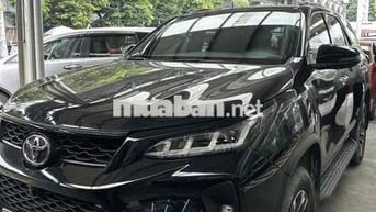 (Xe Hãng) Toyota Fortuner 2022 Legender 2.4 AT