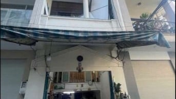 BÁN HOẶC CHO THUÊ NHÀ NGUYÊN CĂN TRUNG TÂM QUẬN 3 - GẦN NGÃ TƯ CMT8