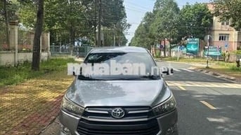 Toyota Innova 2016 2.0E - 450000 km