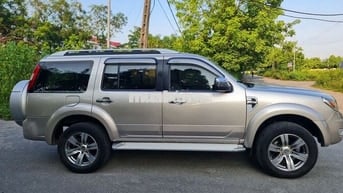 Ford Everest 2011 máy dầu số tự động