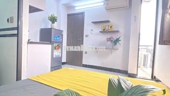 Chính chủ cho thuê phòng ban công tại phố Nhân Hòa, đủ đồ, ngõ rộng