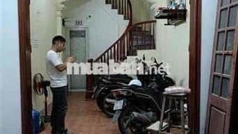 Bán nhà Hồ Tùng Mậu - 40m2 - 4 tầng - dân xây - 7 phòng cho thuê